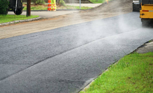 Best Professional Driveway Pavers  in Osseo, MN